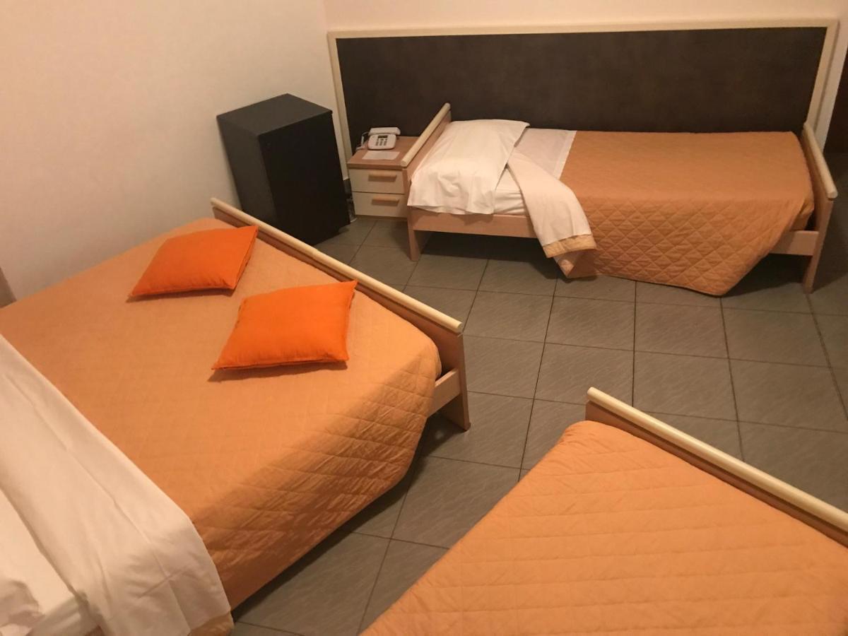 Twelve Hotel Moncalieri Dış mekan fotoğraf